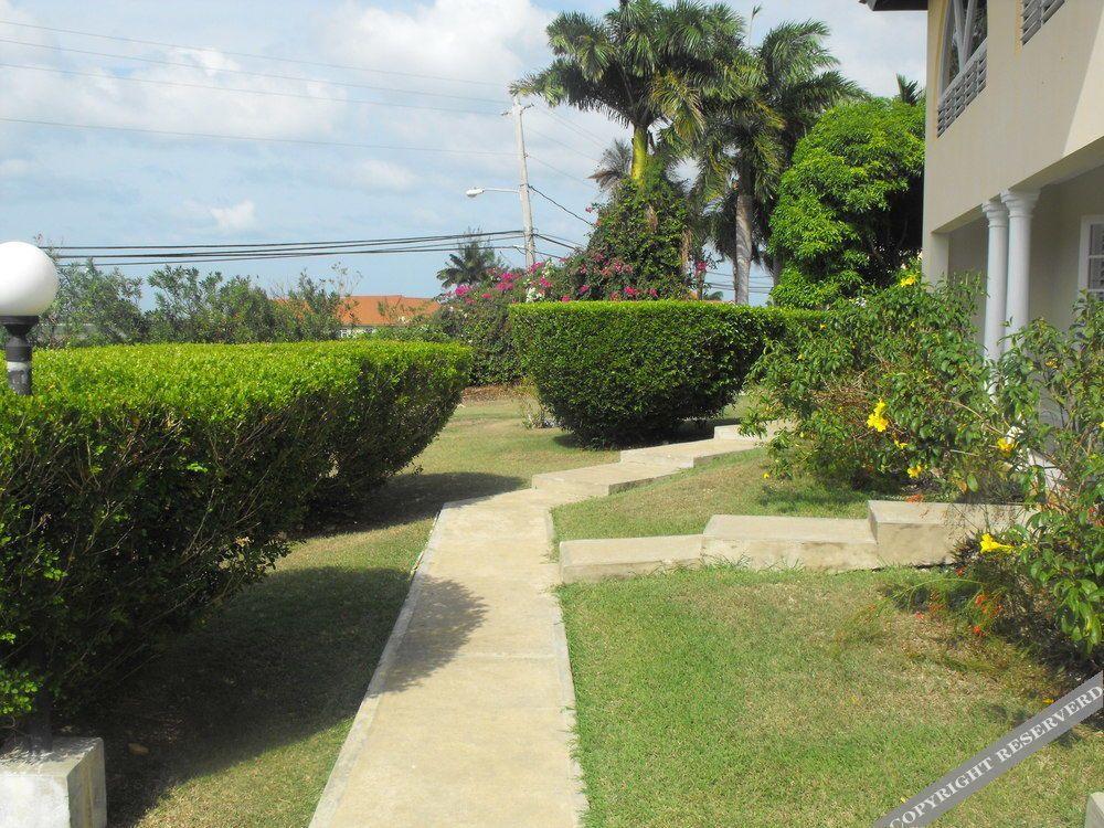The Atrium At Ironshore Montego Bay Exteriér fotografie